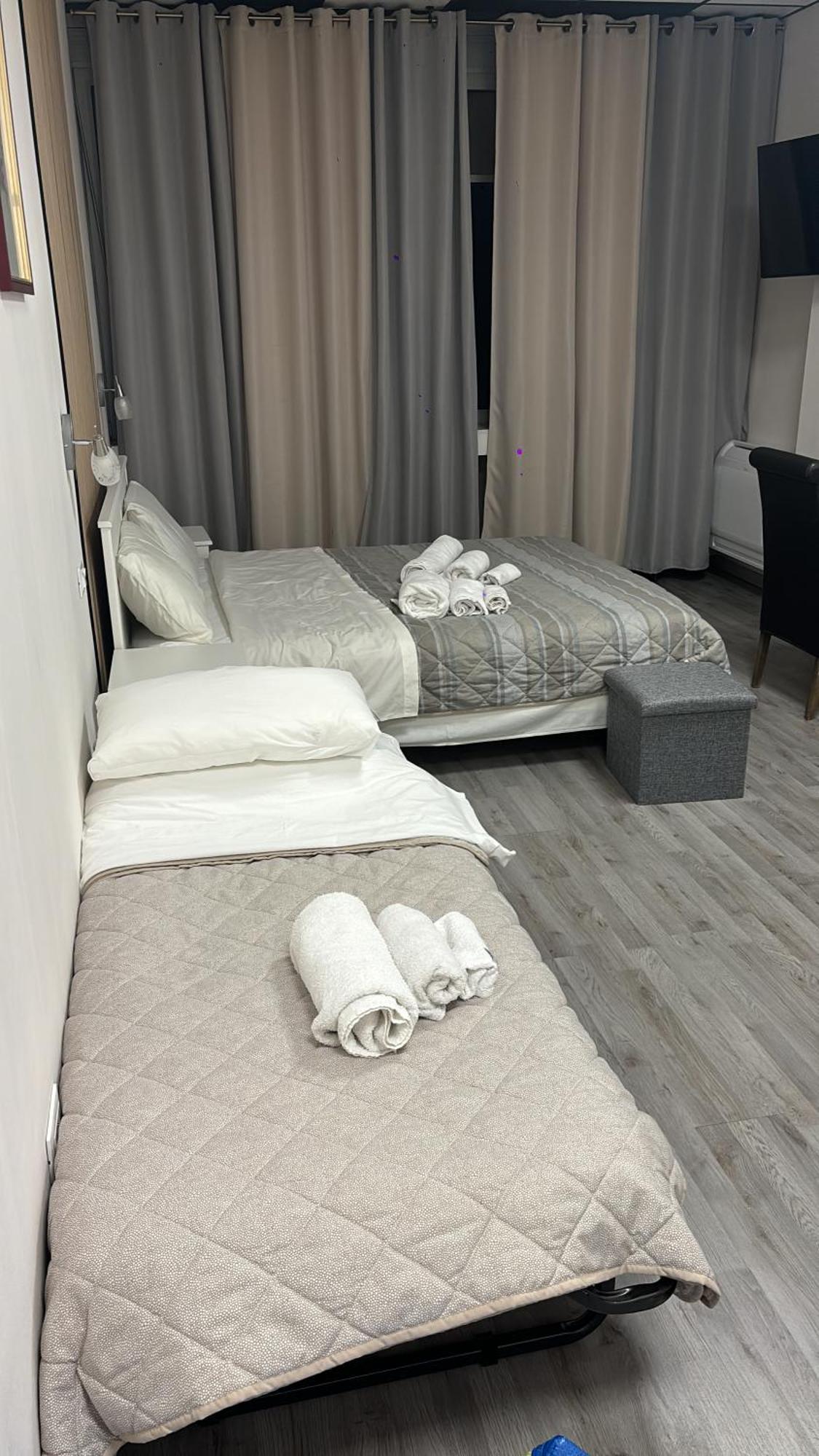 Loft Office 17 Ξενοδοχείο Καστέλ Ματζιόρε Εξωτερικό φωτογραφία